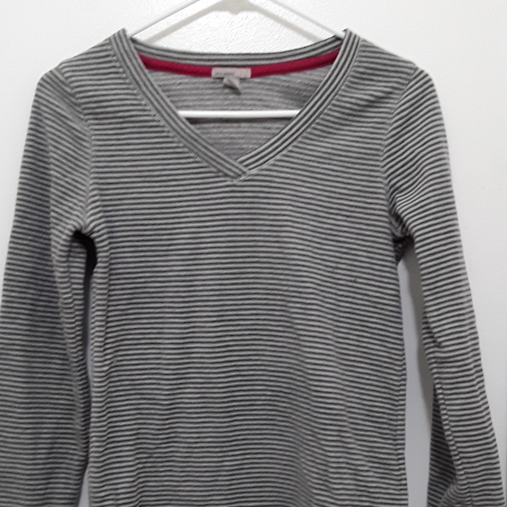 Fleece v-neck